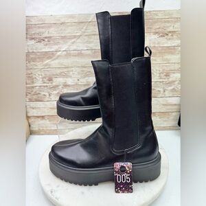 ASOS Design Super Chunky Boots Sz 7 Rare Black Mid Calf Over Knee Made In Italy